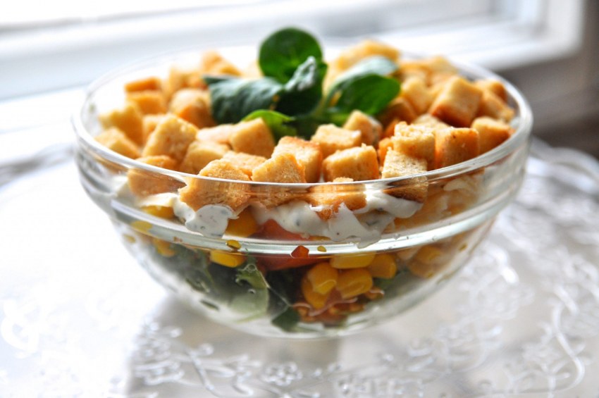 Салат столичный с курицей