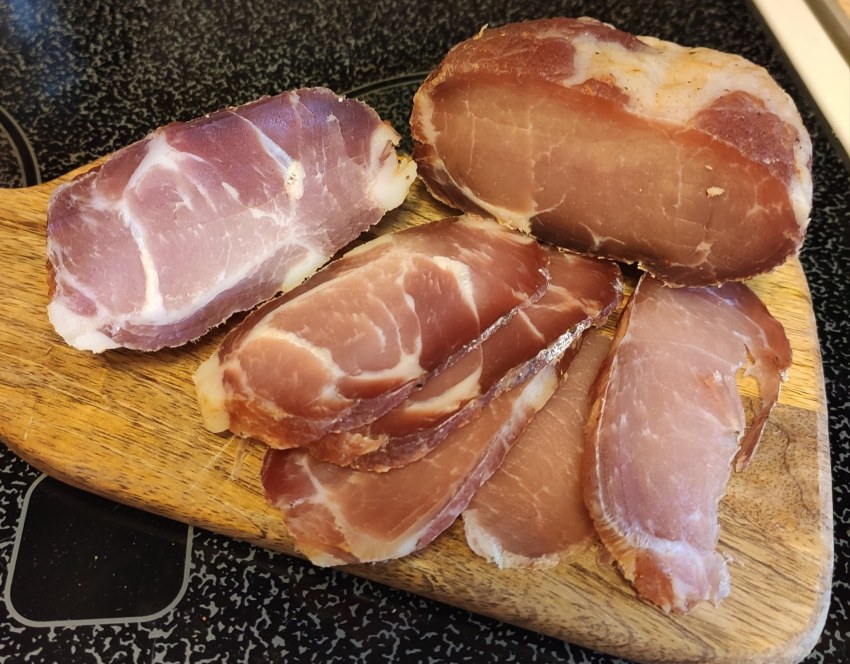 Вяленая свинина