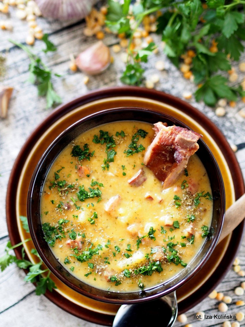 Гороховый суп с копченостями пюре