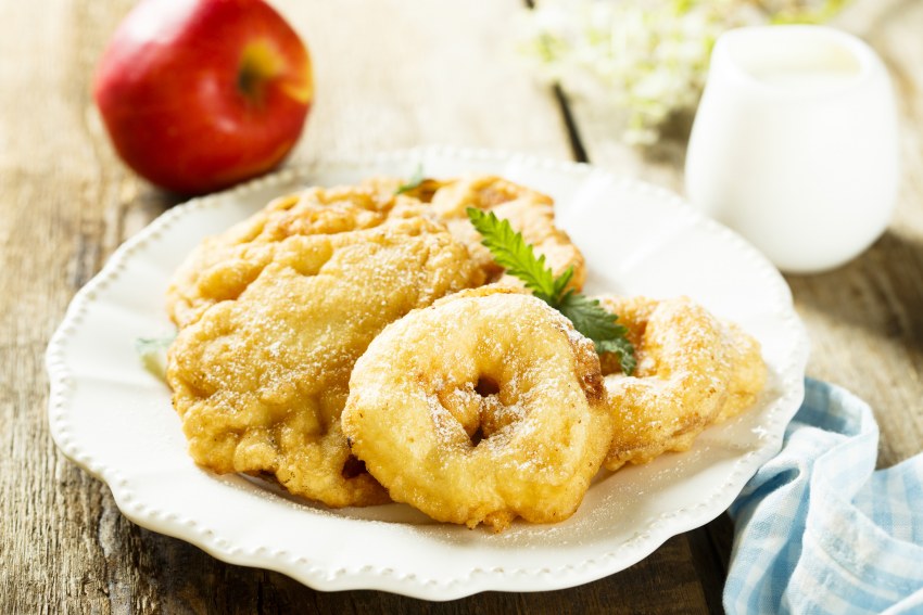 Яблочные Колечки в тесте