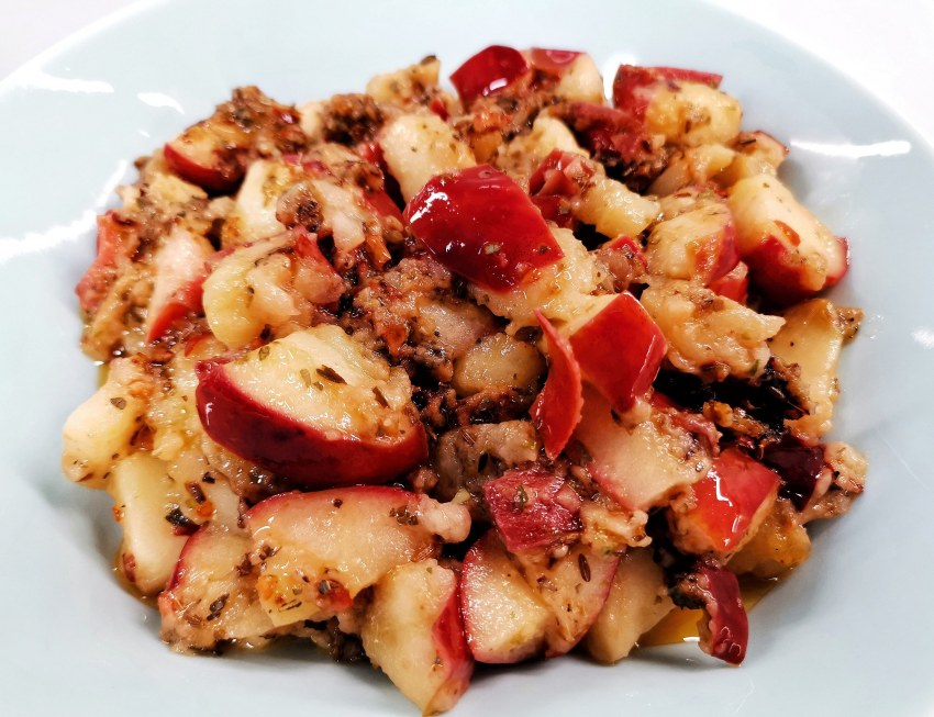 Яблочные пончики