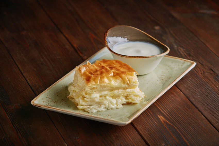 Хачапури по мегрельски с зеленью