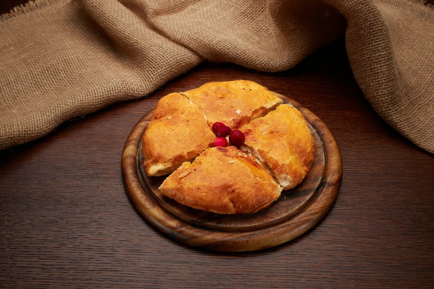 Слоеный хачапури ачма