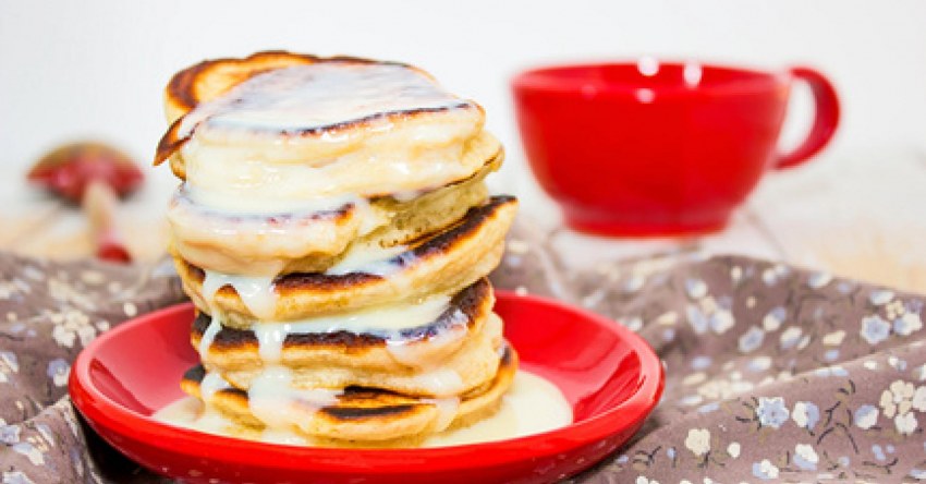 Блины со сметаной