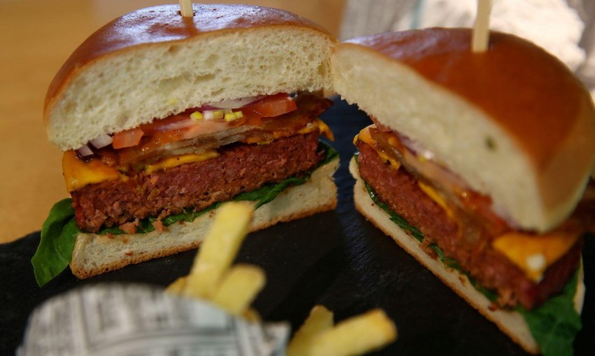 Хот дог с халапеньо