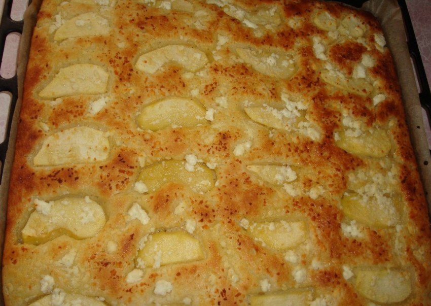 Пирог из жидкого теста