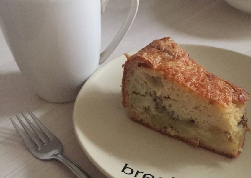 Заливной пирог с горбушей горячего копчения