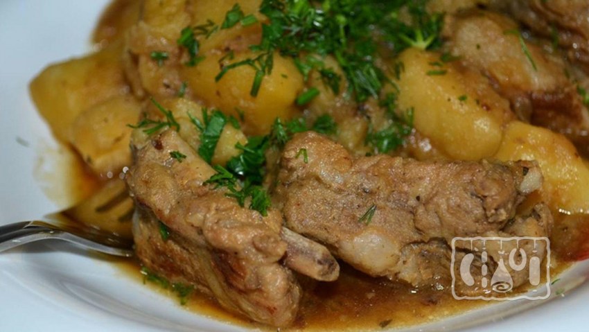 Картошка с курицей и грибами