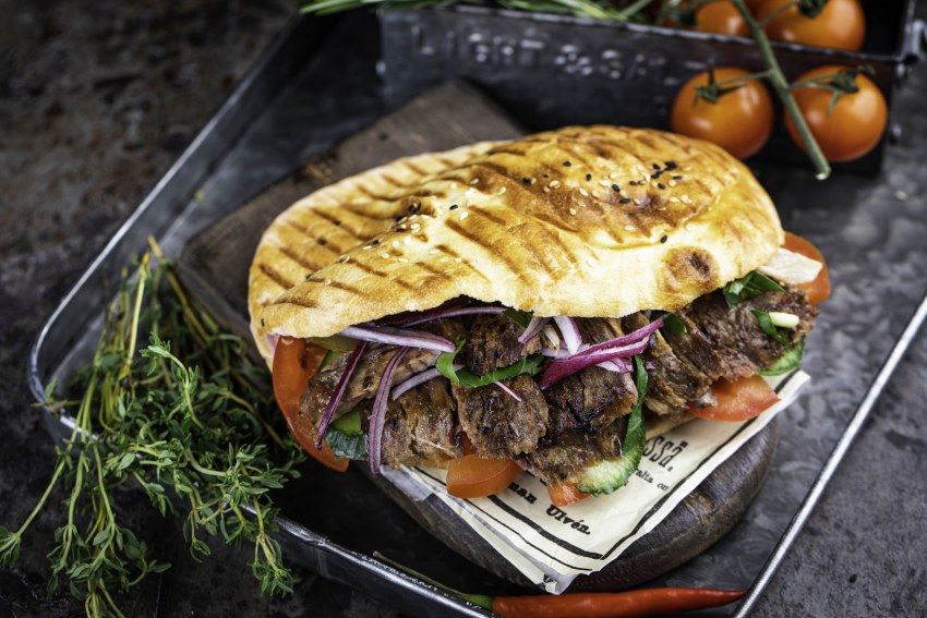 Донер в лепешке