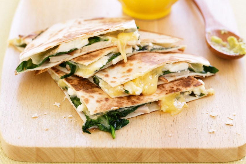 Кесадилья с гуакамоле