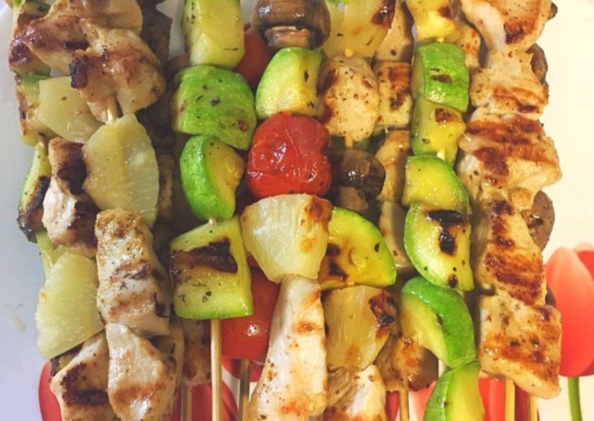 Шашлык из курицы с овощами