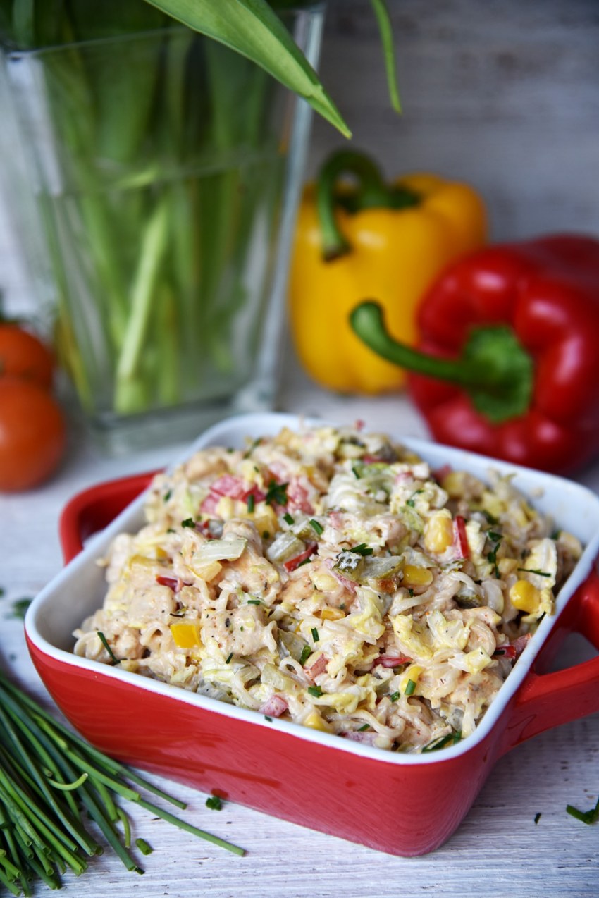 Салат с куриным филе