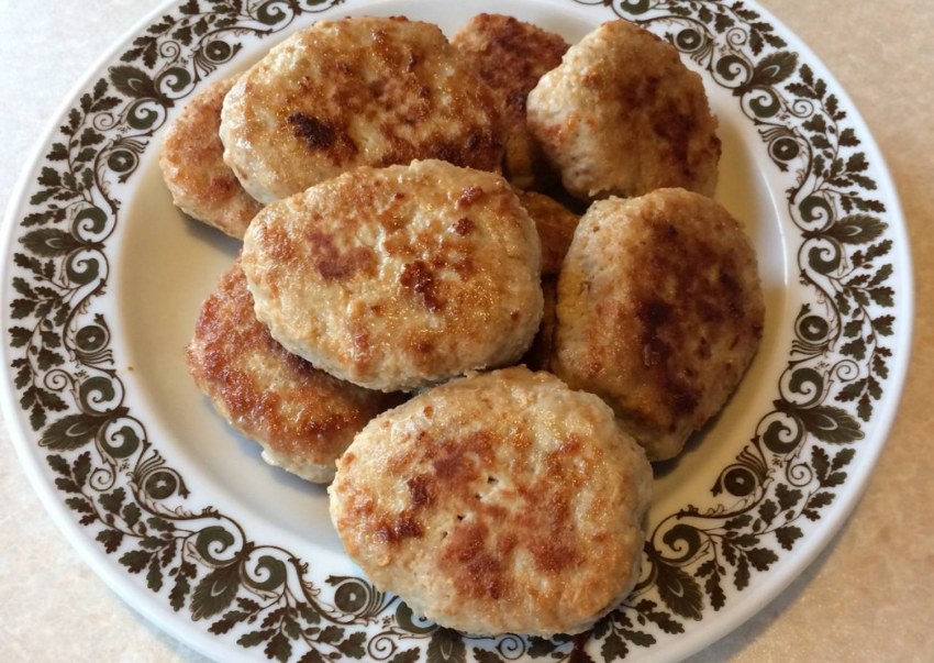 Вкусные котлеты из индюшатины.