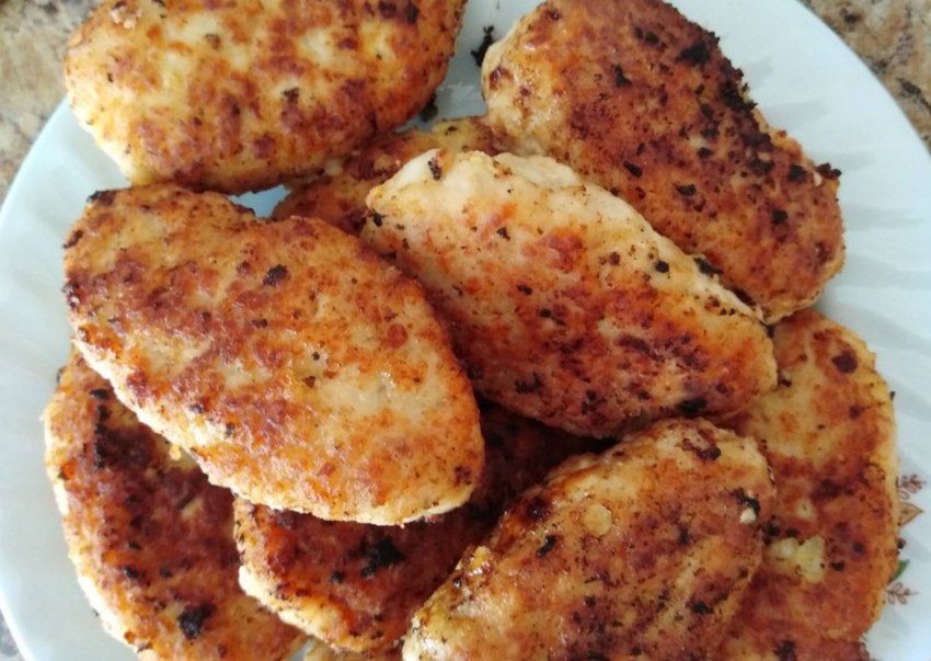Вкусные котлеты из индюшатины.