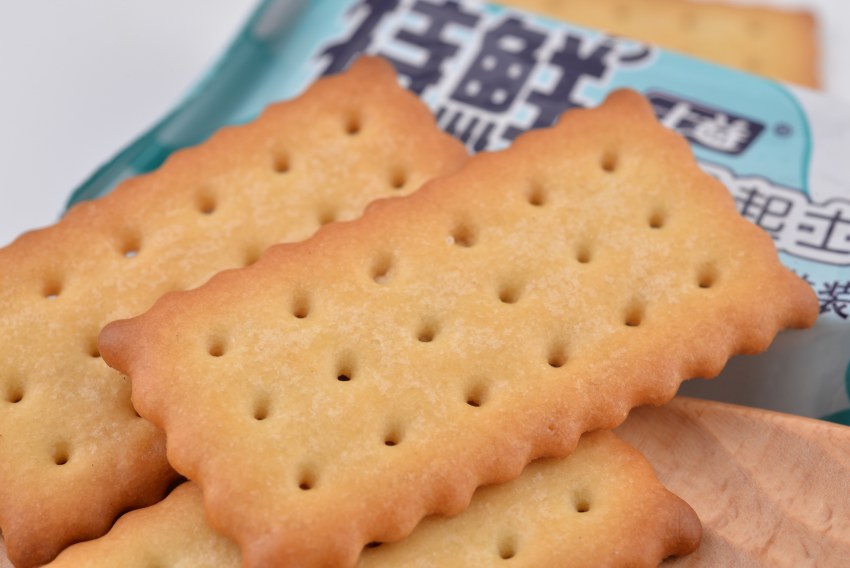 Яшкино крекер с кунжутом