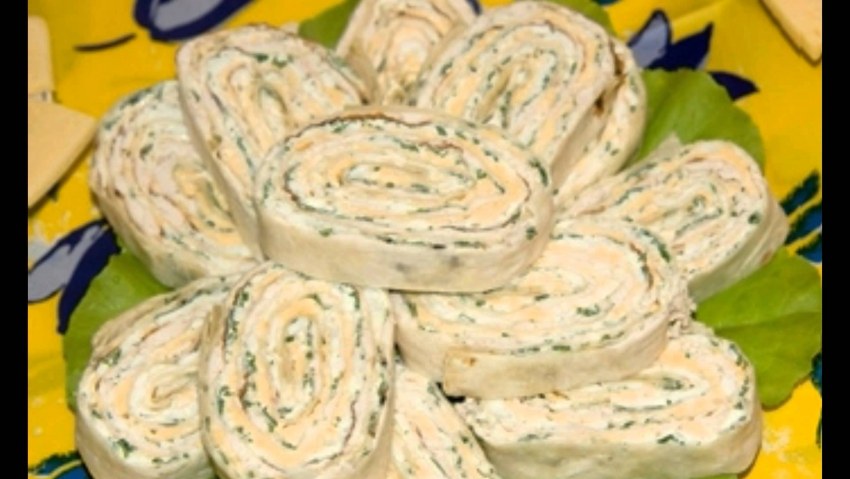 Лавашные рулетики с крабовыми палочками