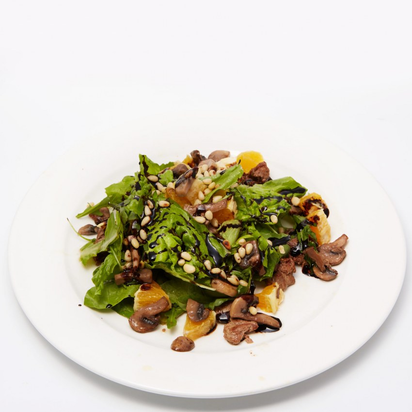 Салат с сельдью и свеклой