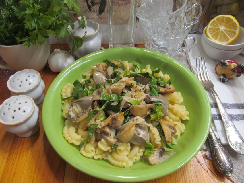 Пеперончино паста с тунцом