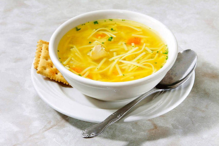 Куриный суп с вермишелью