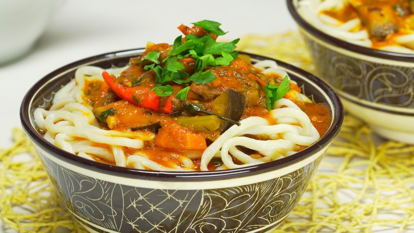 Лагман с фасолью