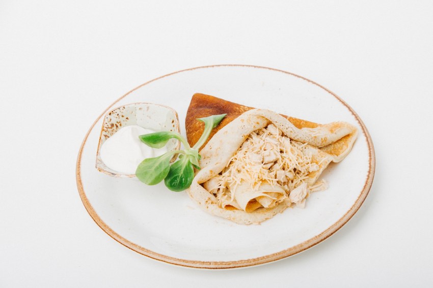 Блины с куриной грудкой