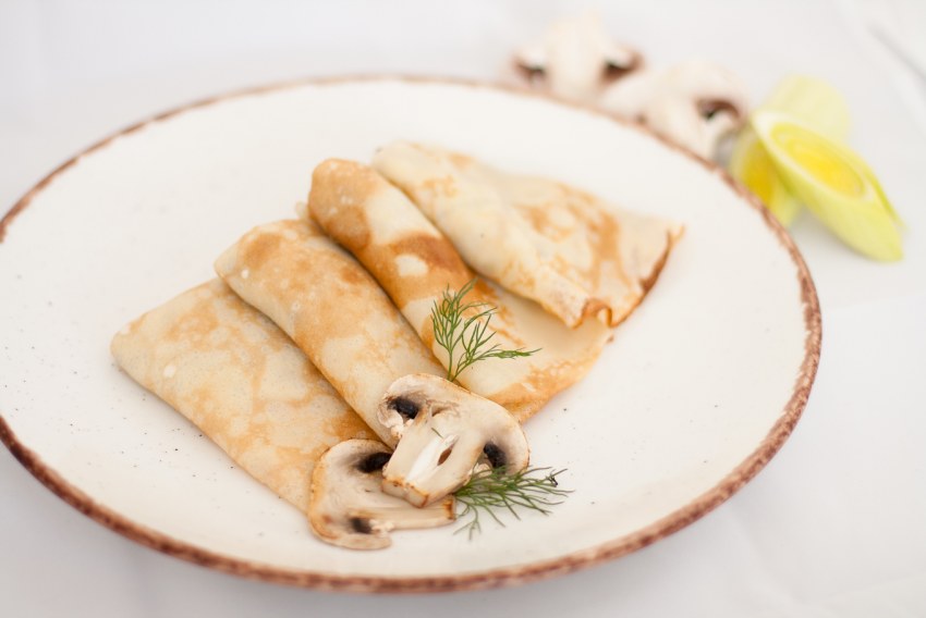 Блины с ветчиной и сыром