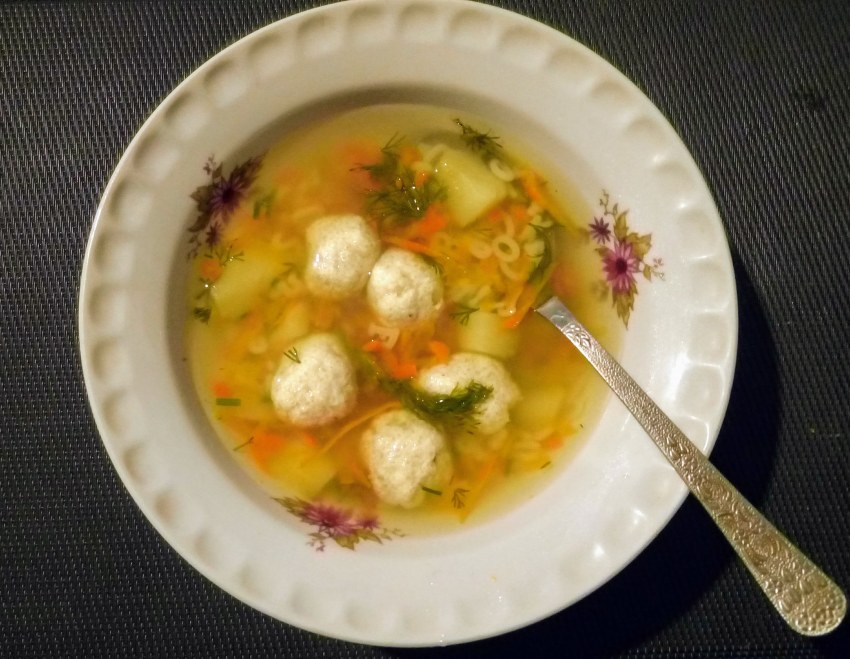Суп с фрикадельками
