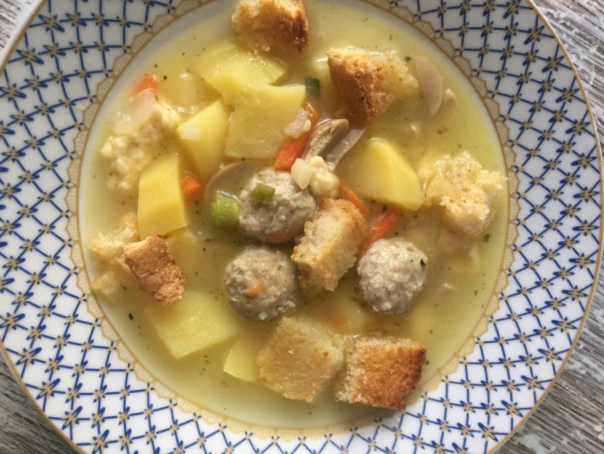 Суп с фрикадельками