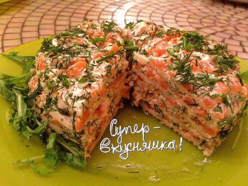 Блинный торт с семгой