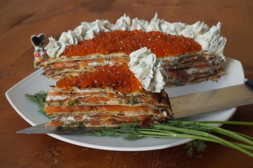 Торт с красной икрой