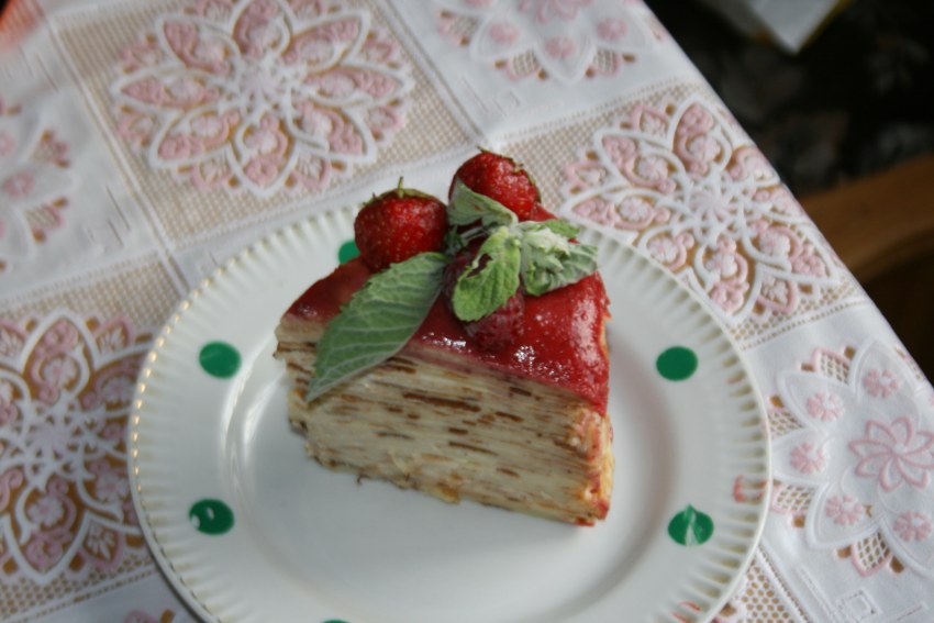 Блинный торт с зеленью