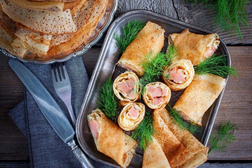 Блины с творогом и курагой