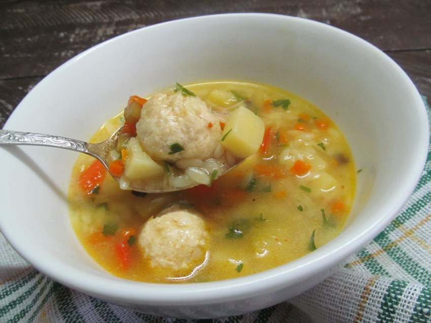 Фрикаделевый суп