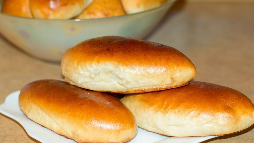 Пирожки на дрожжевом тесте в духовке