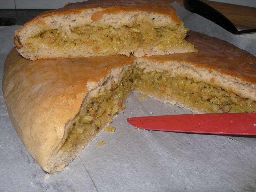 Пирог с капустой и пшеном