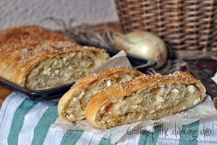 Пирожки с капустой и яйцом