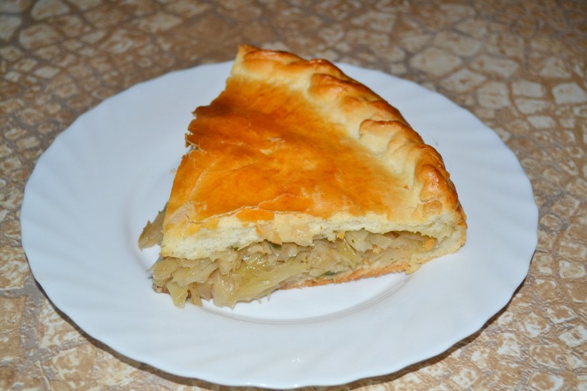 Дрожжевой пирог с капустой