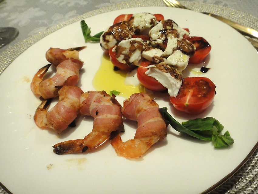 Морской гребешок в беконе