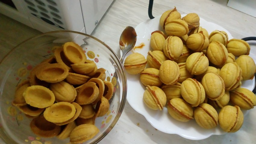 Советские формы для выпечки орешки