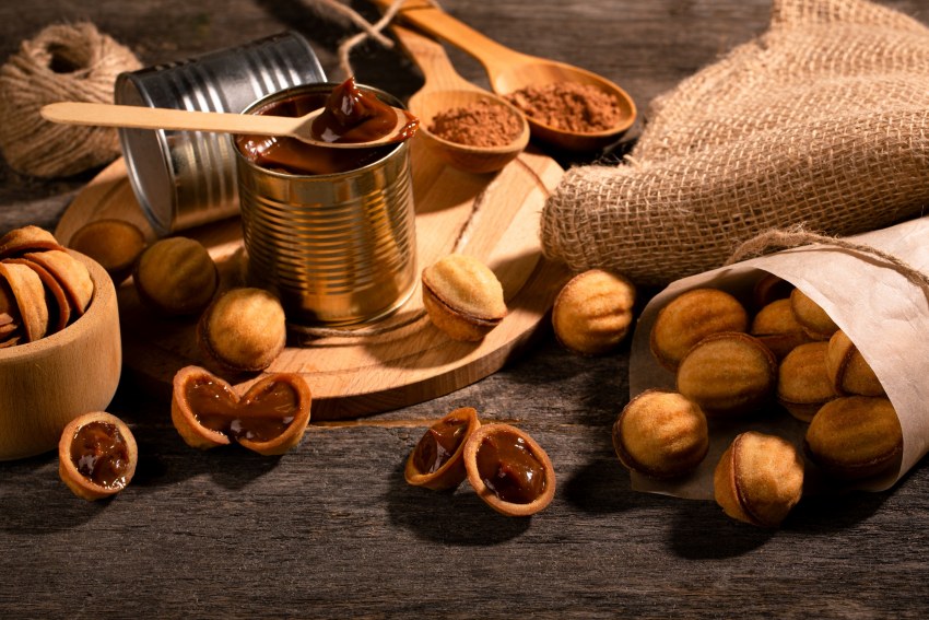 Форма для приготовления орешков со сгущенкой