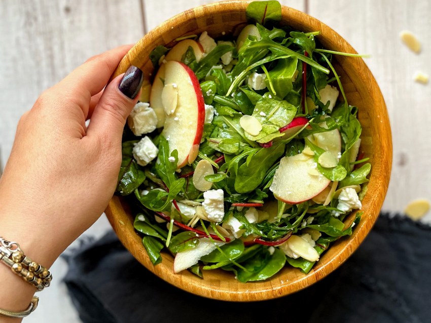 Салат говядина руккола черри