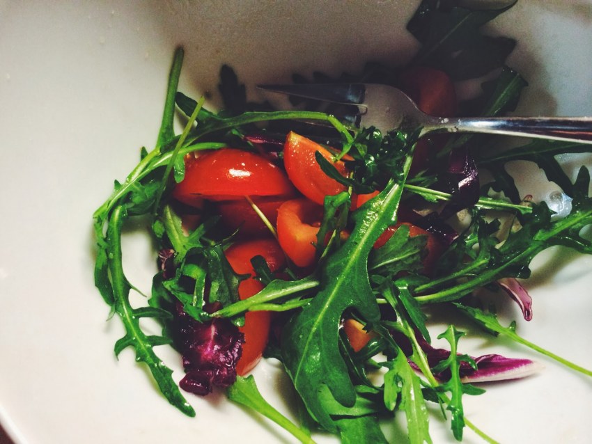 Салат с языком свиным