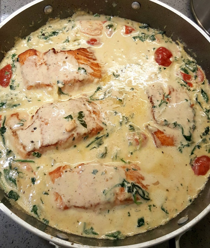 Рыба в омлете