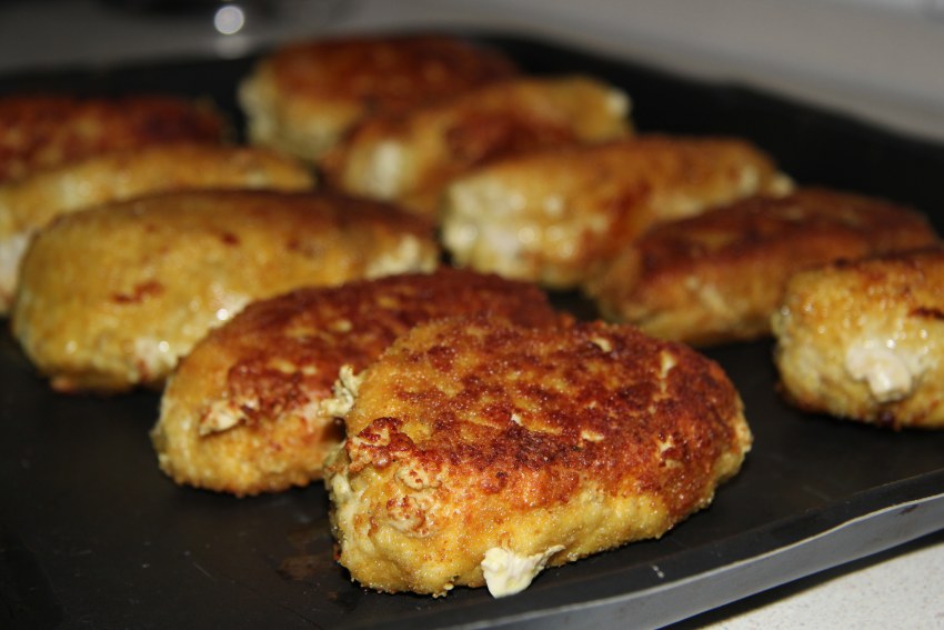 Куриные котлеты в духовке