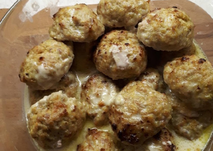 Куриные котлеты в духовке