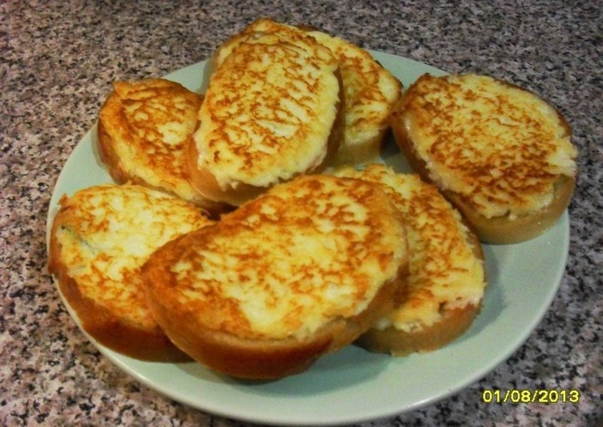 Бутерброд с плавленным сыром