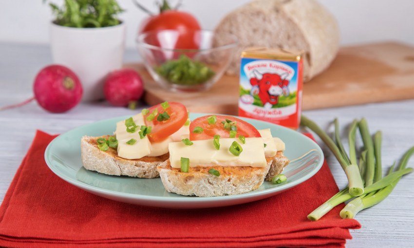 Бутерброды с плавным сыром