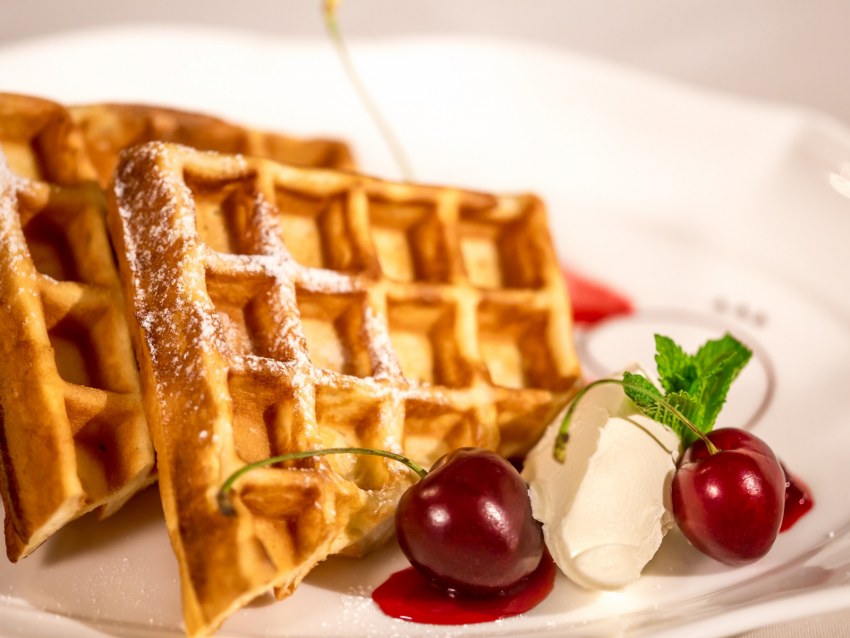 Венские вафли с черникой