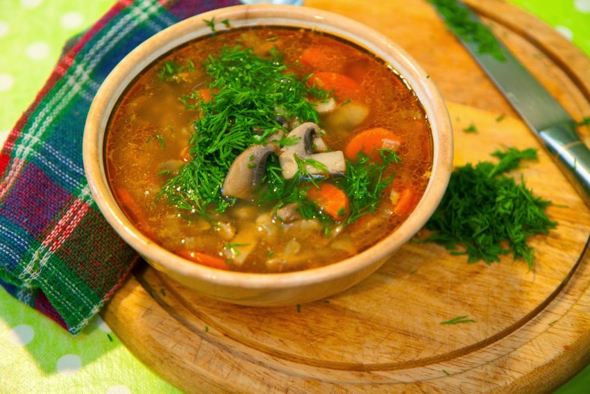 Солянка грибная сборная