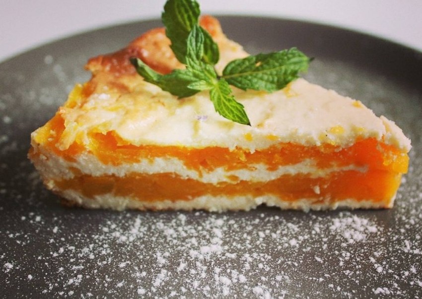 Тыквенно-творожная запеканка в духовке с манкой